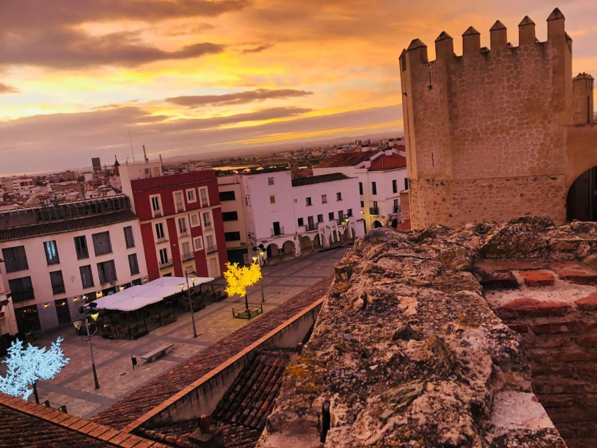 Apartamento Renacimiento Con Garaje باداخوز المظهر الخارجي الصورة