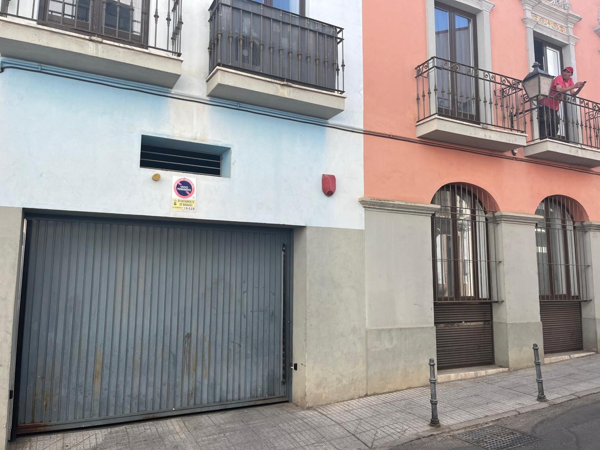 Apartamento Renacimiento Con Garaje باداخوز المظهر الخارجي الصورة